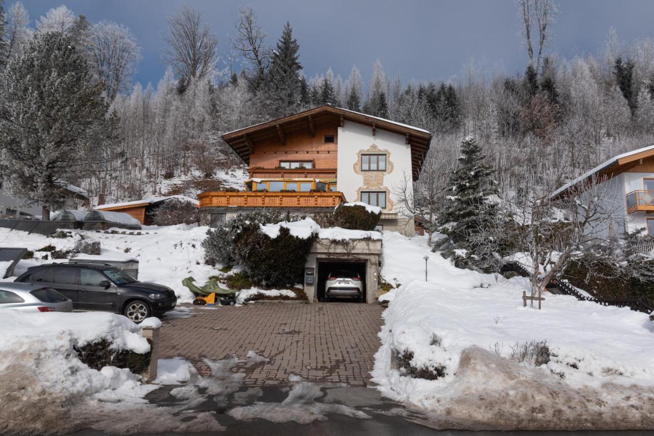 Lisal By In One Apartment Bruck an der Grossglocknerstrasse