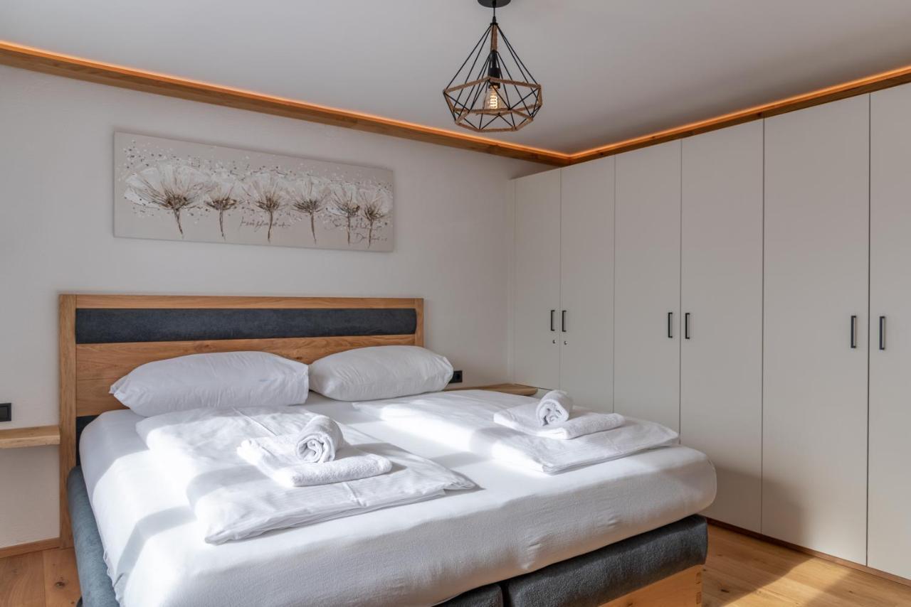 Lisal By In One Apartment Bruck an der Grossglocknerstrasse